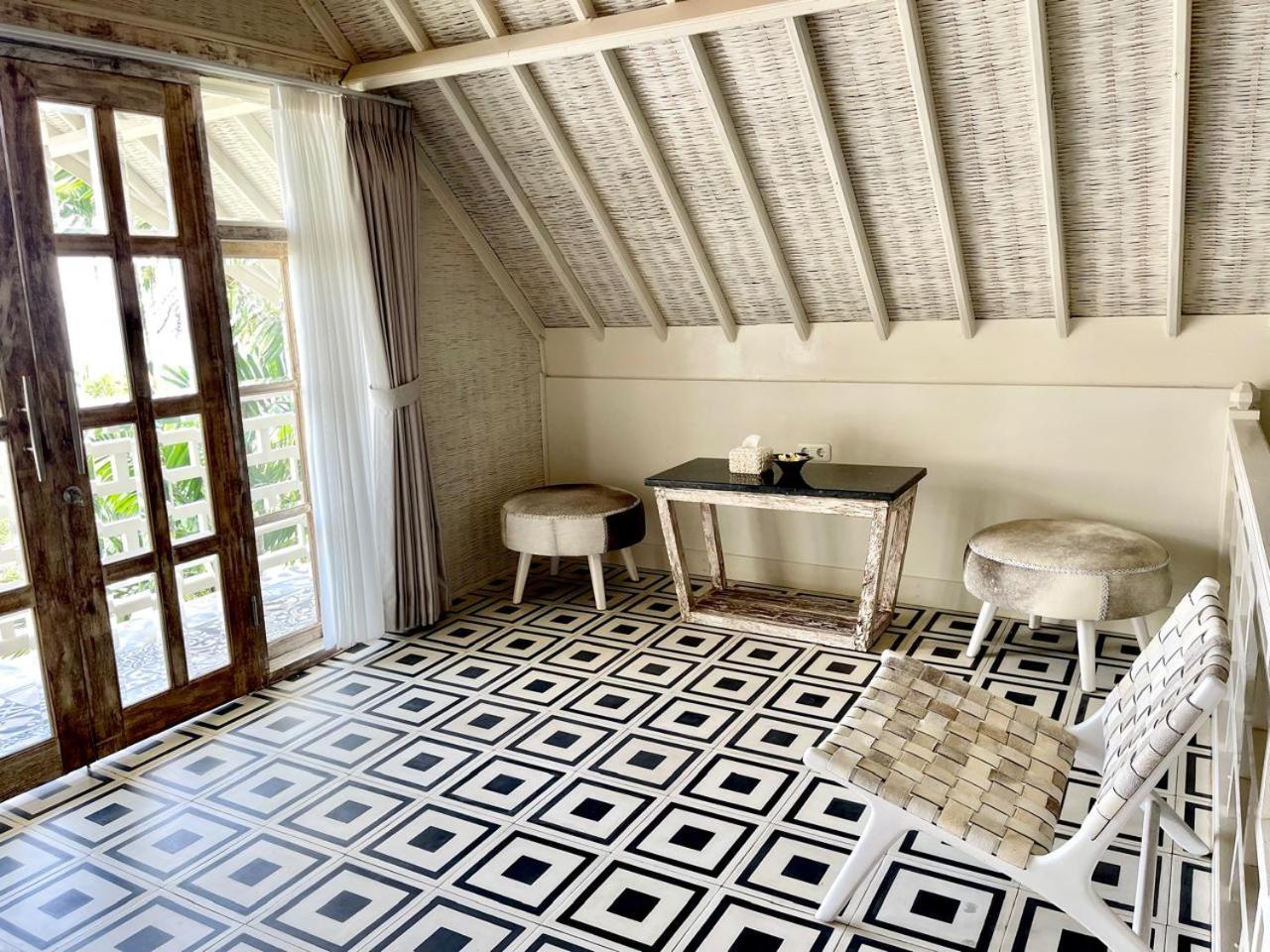 Dhauteya Villa Ambat Zewnętrze zdjęcie